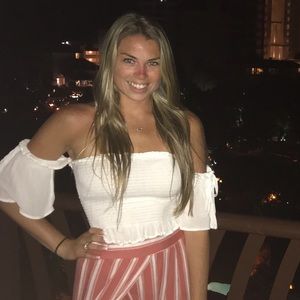 Meet your Posher, Kelly